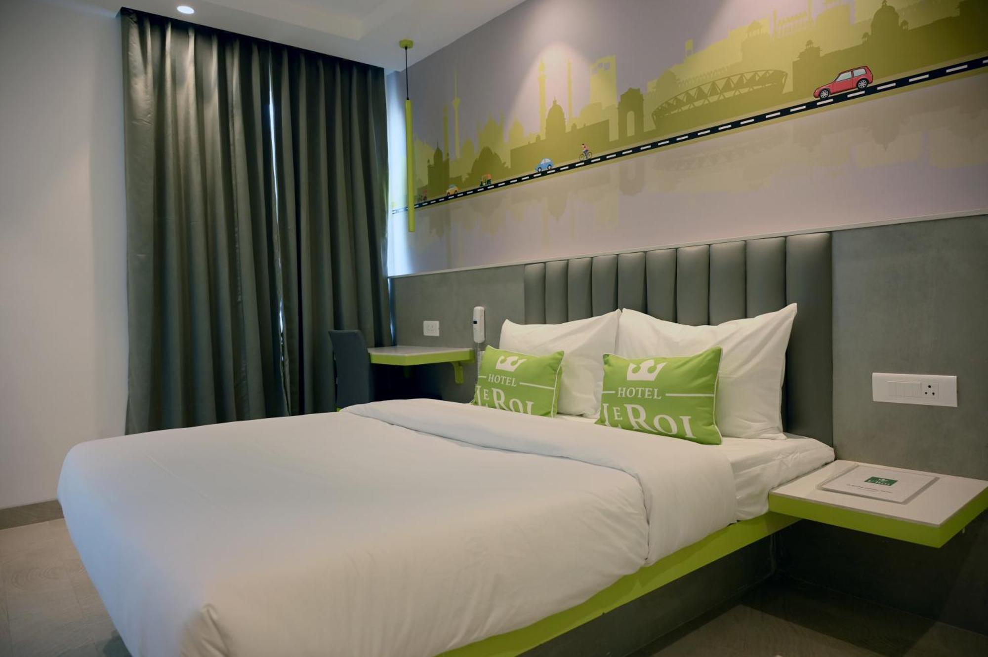 Hotel Le Roi Express Karol Bagh เดลี ภายนอก รูปภาพ