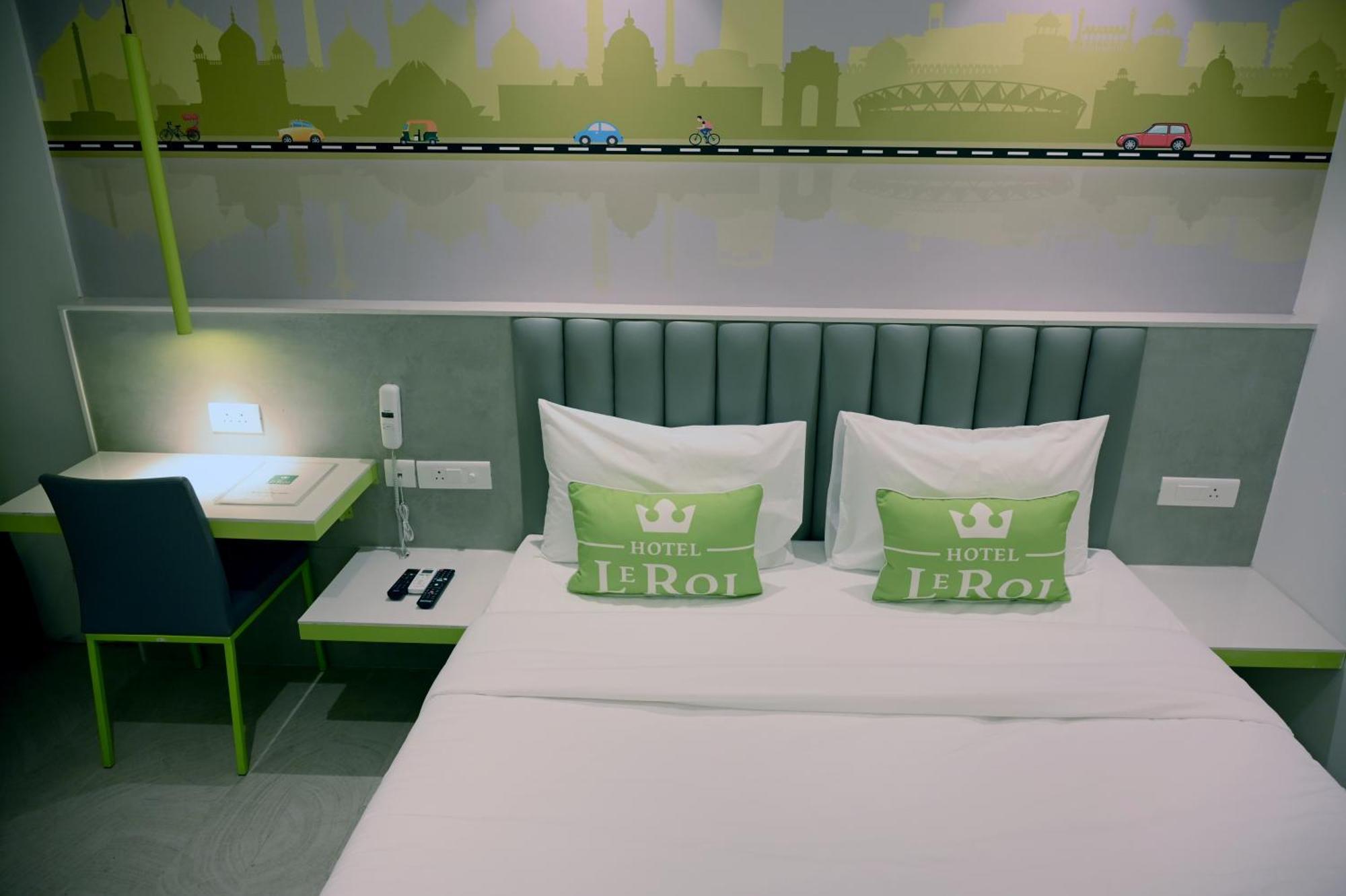 Hotel Le Roi Express Karol Bagh เดลี ภายนอก รูปภาพ