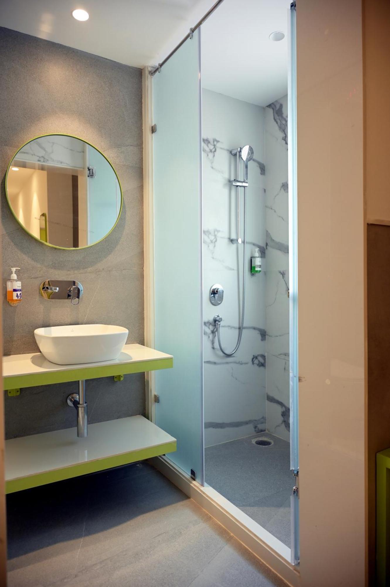 Hotel Le Roi Express Karol Bagh เดลี ภายนอก รูปภาพ